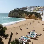 Casa Dos Avos *
